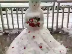 -绝味鸭脖(炫地店)