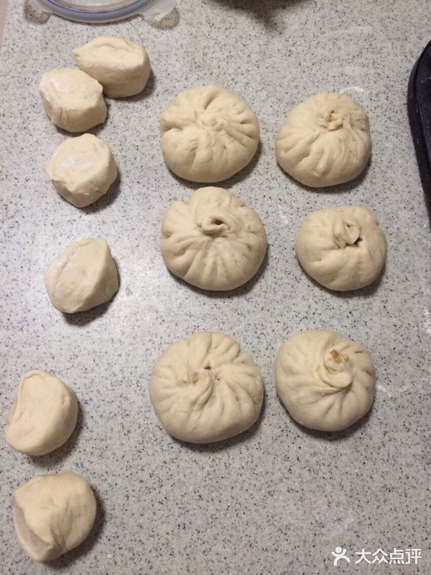 自制芽菜肉包子做法