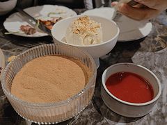 -LESCEDARS Brasserie Bistro香柏树