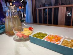 -荷塘秋月·本帮江浙菜(国权路店)