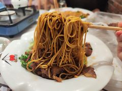 -霄汉牛三鲜湖北砂锅菜(万松园2店)