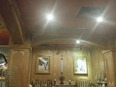 -火车头法国西餐厅