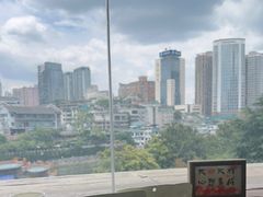 -包整·丝娃娃(一览甲秀楼风景店)