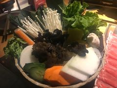 -呷哺呷哺 黄金牧场 (新中关购物中心店)