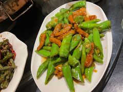 杭椒牛柳烧茄子-福寿斋·老北京铜锅涮肉·烤鸭(顺义总店)