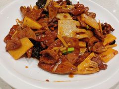 -闫府私房菜(经四路万达店)