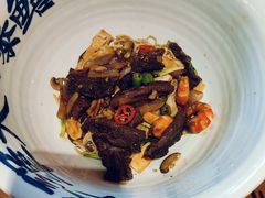 -李犟大爆鳝面·手工蟹黄包(湖滨西湖店)