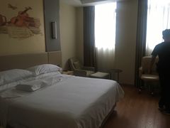 -维也纳国际酒店·西安大雁塔大唐不夜城店