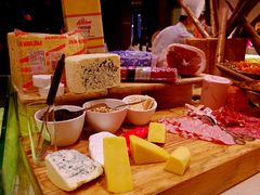 -好日子皇冠假日酒店·君怡咖啡厅(特美思大厦店)