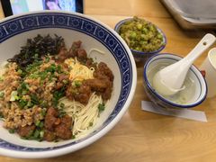 -沪西老弄堂面馆(定西路店)