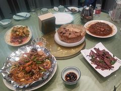 -龙香居海鲜浑锅家常菜·特色驴肉