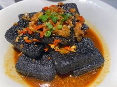 -楚山晓·湖北菜(武汉光谷K11店)