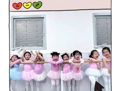-小芳舞蹈团·少儿舞蹈·中国舞(龙江校区)
