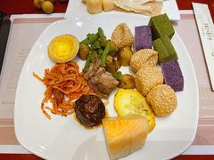 -东方滨江大酒店·滨江厅