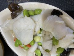 -荟选餐饮徐家汇社区食堂(徐虹北路店)