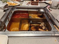 -海底捞火锅(让胡路万达店)
