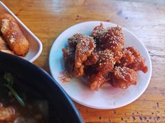 -爆炸头阿姨小四川正宗川味小吃(无任何分店)