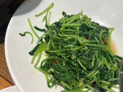 -黄泥岗·地道湖北菜(奥特莱斯店)