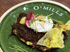 慢煮牛肉温泉蛋吐司-O'mills Sourdough Bakery&Bistro(永嘉路店)