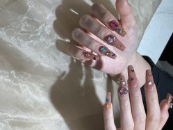 -瞧·享轻奢美甲美睫