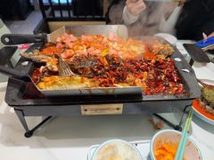 -江边城外烤全鱼(世茂广场店)