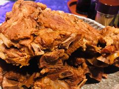 特色大铁锅烀腔骨-95号酱骨·一块豆腐(展春园西路店)