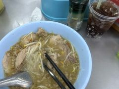 -榮泰米粉湯(Left Shop)