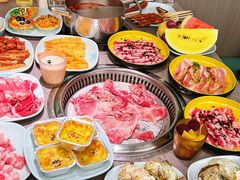-金滏山·烤肉海鲜火锅自助(襄阳万达店)