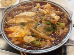 -彭记铁锅肥肠(东四总店)