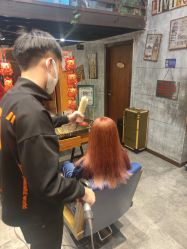 点击看大图 -T.1 hair salon烫染接发