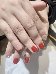 -桃色美甲沙龙
