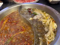 -沸炉重庆老火锅(军事博物馆店)