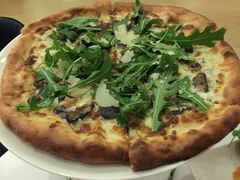 -WOLFGANG PUCK KITCHEN & BAR(迪士尼小镇店)
