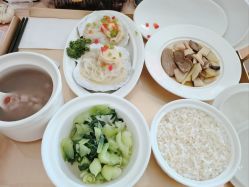 -童谣里医疗级月子中心(独栋湖景店)