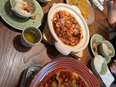 -破三川·新川菜(静安大融城店)