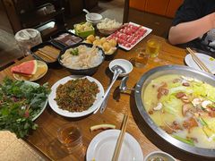 -佬土鹅肠火锅(解放路店)