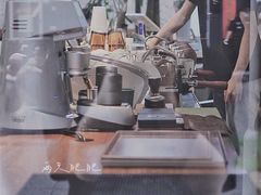 -Line 咖啡(石厦花园店)