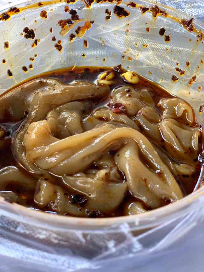 汉中红薯粉皮-"转了一大圈,选了这个,果然味道不错,很弹.
