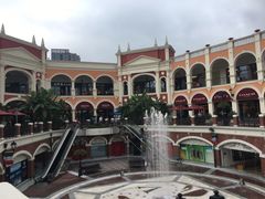 -佛罗伦萨小镇广佛名品奥特莱斯(疏港路店)