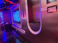 -W20 SHINING Party·K(悦豪和平路店)