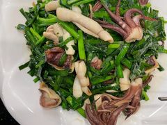 韭菜炒八爪-胶东海鲜大排档(北太平庄店)