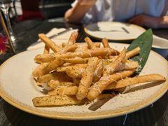 帕玛森干酪黑松露薯条-老友时光·Pizza(泰华黑金店)
