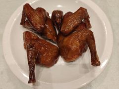 脆皮乳鸽-顺风酒店(长寿路店)