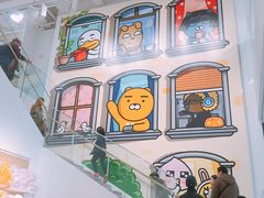 店内环境-KAKAO FRIENDS(弘大店)