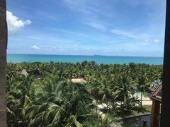 -三亚湾海居铂尔曼度假酒店