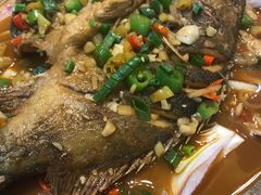 -湘聚南县土菜馆(龙山二路店)