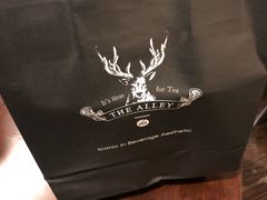 -THE ALLEY 鹿角巷(华润万象城店)