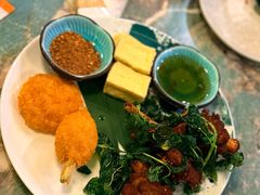 炸物拼盘-浩海火烧云傣家菜(京广店)