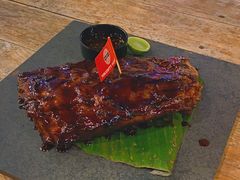 BBQ猪肋排-Naughty Nuri’s Phuket