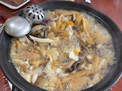 -菌之家·专业纯野生菌火锅·特色炒菌